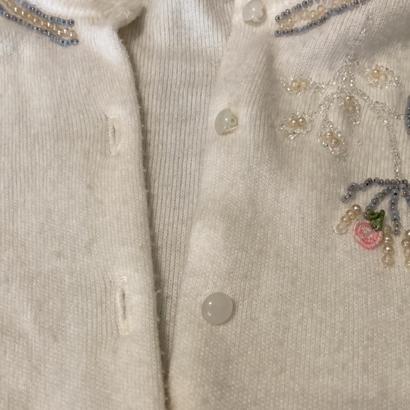 Vintage Cream and Flower Beaded Cardigan - Picture 4 of 6